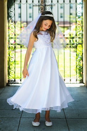 Flower Girl Dresses #KD8031W : Pearl and Sequence-Beaded Bodice with Organza Dress